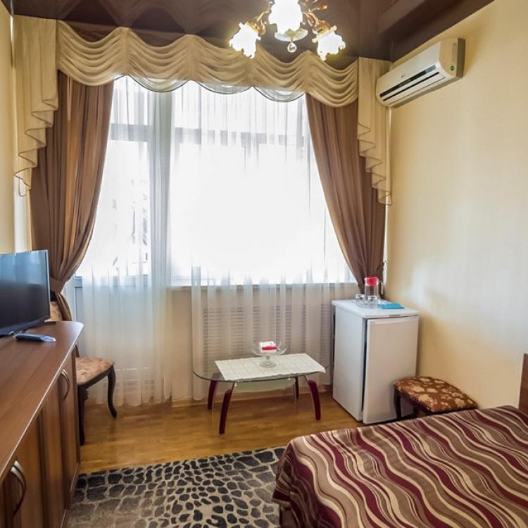 Интерьер 1 местного, 1 комнатного, номера Комфорт 1 категории в санатории Зори Ставрополья в Пятигорске